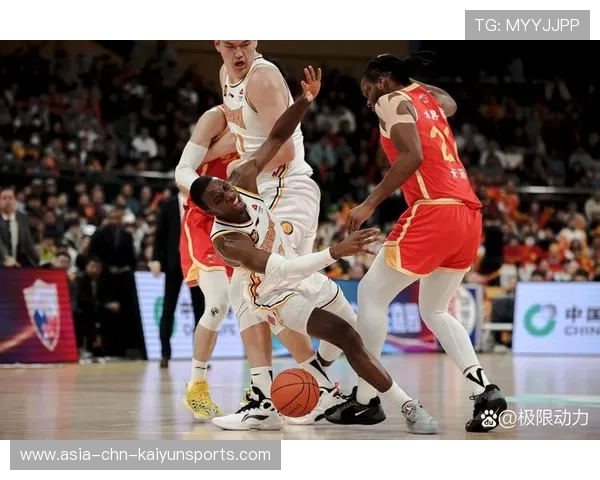 CBA赛场的中国力量对决，cba对战