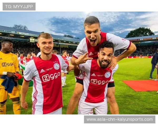 五大联赛压迫型防守频繁导致疲劳累积,足球比赛压迫式防守特点 五大联赛压迫型防守频繁导致疲劳累积,足球比赛压迫式防守特点